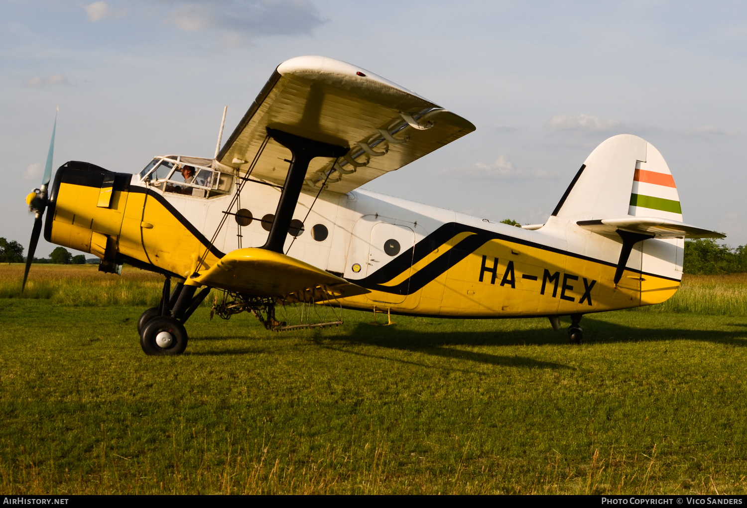 Aircraft Photo of HA-MEX | Antonov An-2R | AirHistory.net #673823