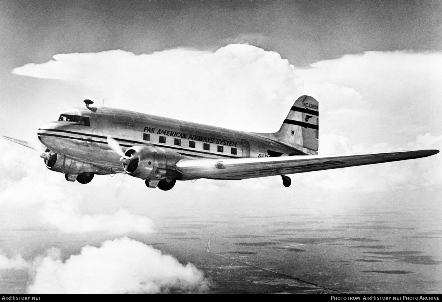 Aircraft Photo of NC33609 | Douglas DC-3A-228F | Pan American Airways System - PAA | AirHistory.net #673897