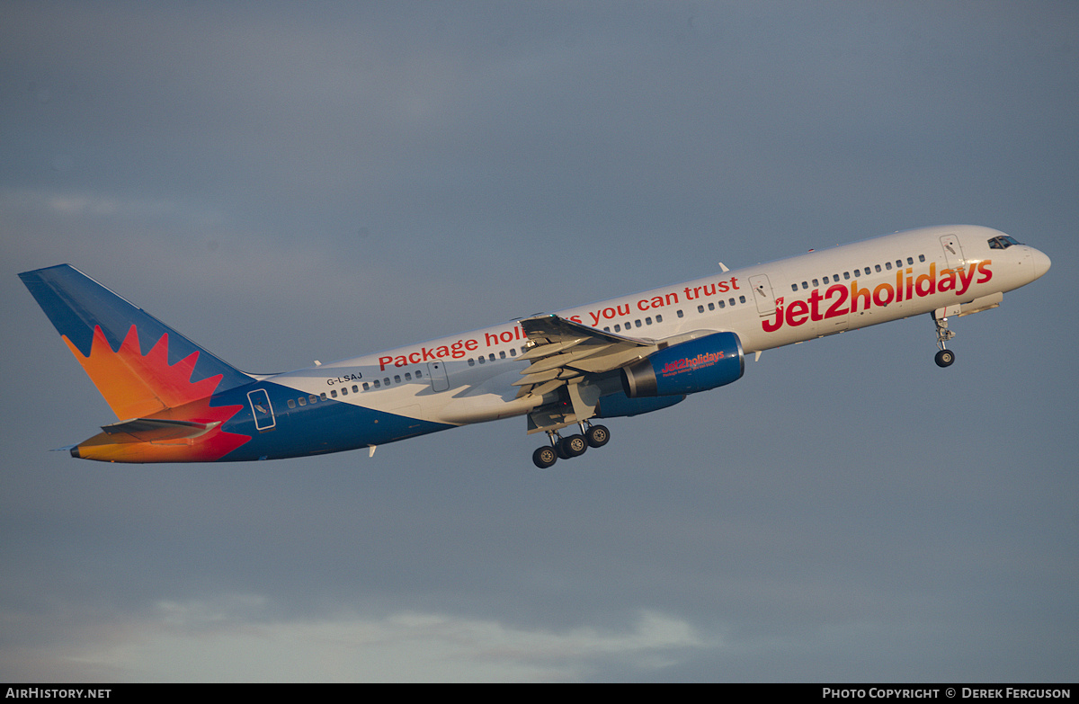 Aircraft Photo of G-LSAJ | Boeing 757-236 | Jet2 Holidays | AirHistory.net #674002