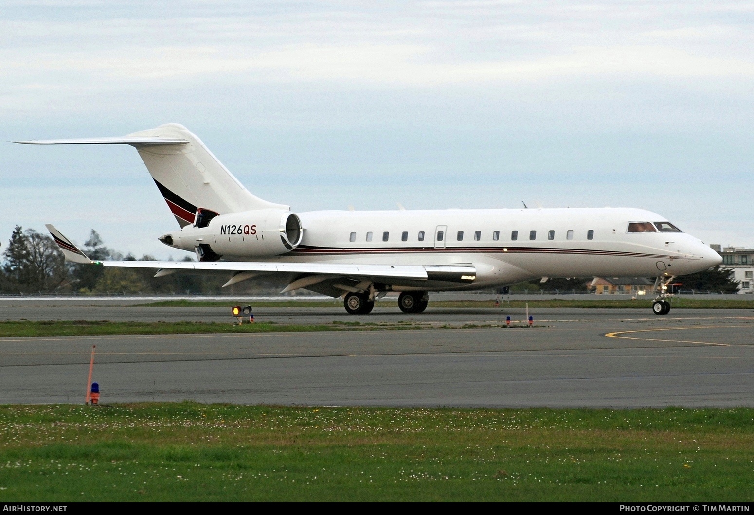 Aircraft Photo of N126QS | Bombardier Global 5500 (BD-700-1A11) | AirHistory.net #674035