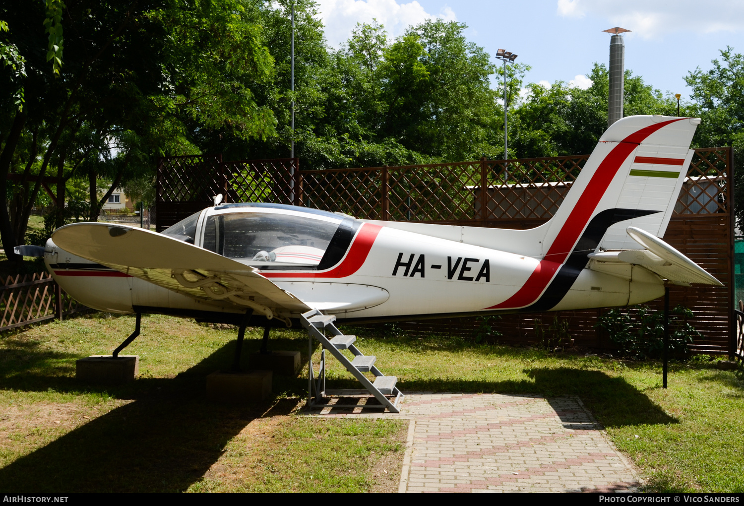 Aircraft Photo of HA-VEA | Socata MS-894A Rallye Minerva 220 | AirHistory.net #674085