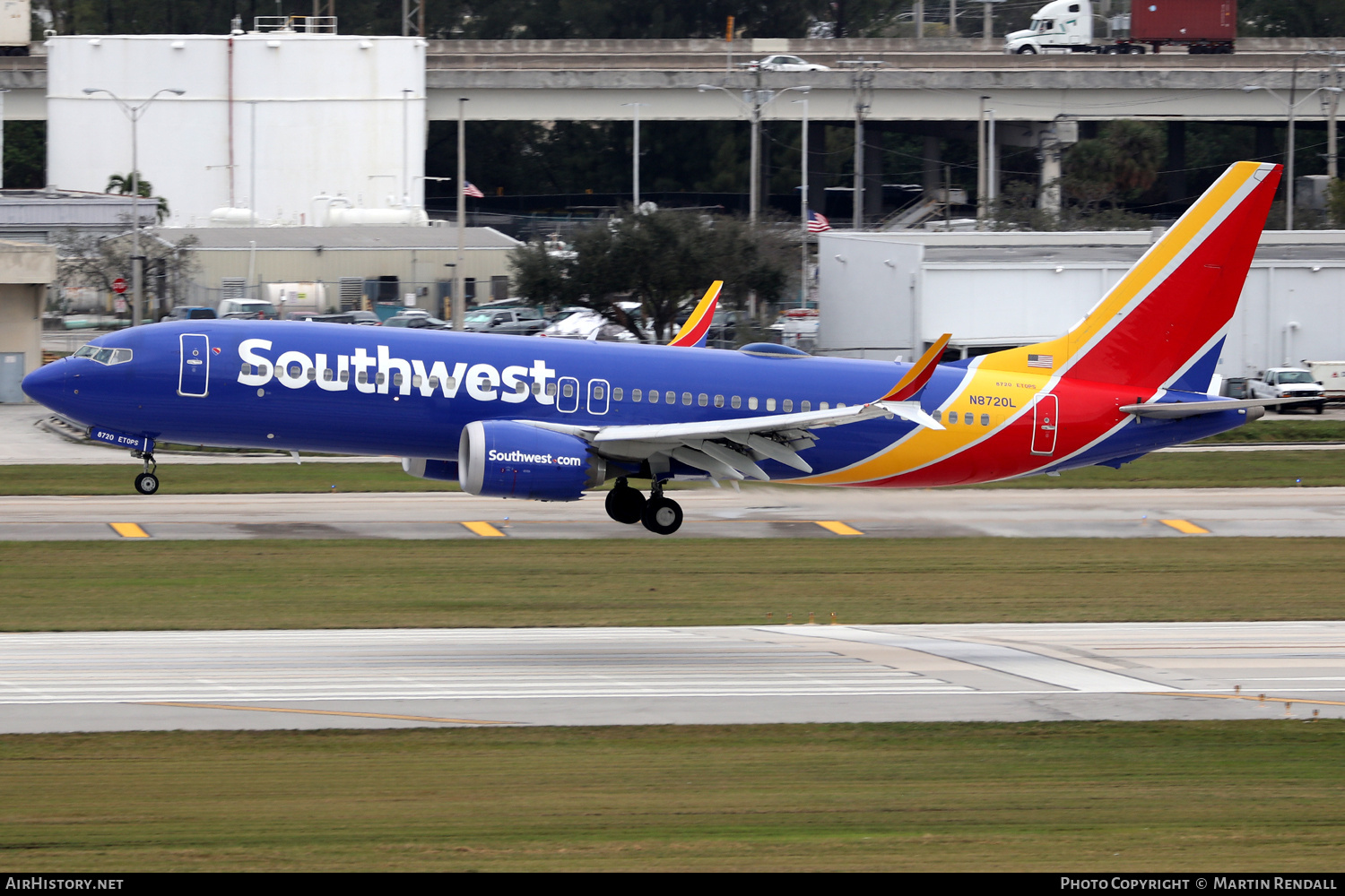 Aircraft Photo of N8720L | Boeing 737-8 Max 8 | Southwest Airlines | AirHistory.net #674112