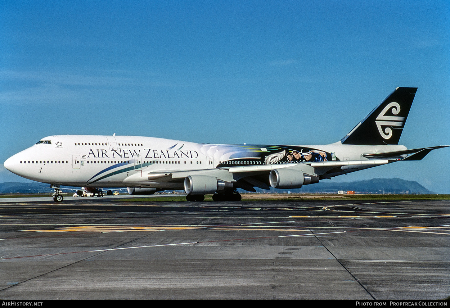 Aircraft Photo of ZK-NBW | Boeing 747-419 | Air New Zealand | AirHistory.net #674230