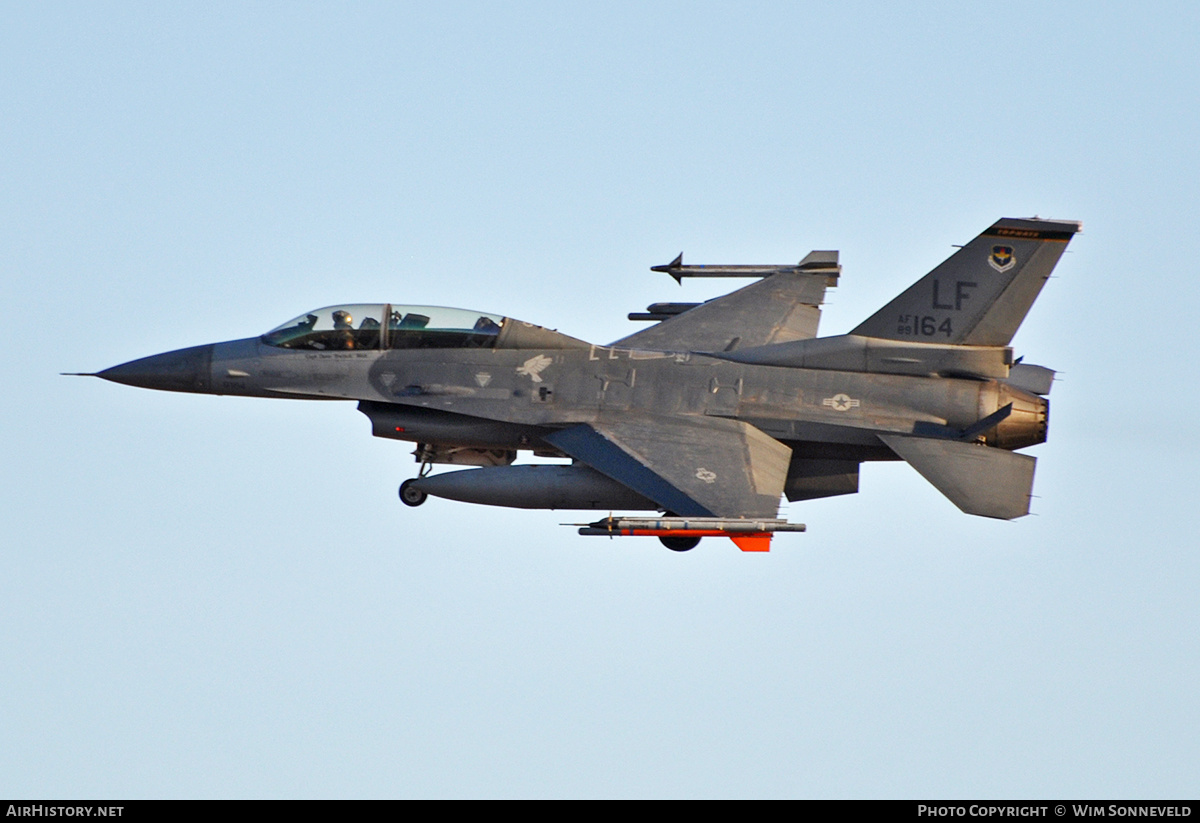 Aircraft Photo of 89-2164 | General Dynamics F-16DM Fighting Falcon | USA - Air Force | AirHistory.net #674274