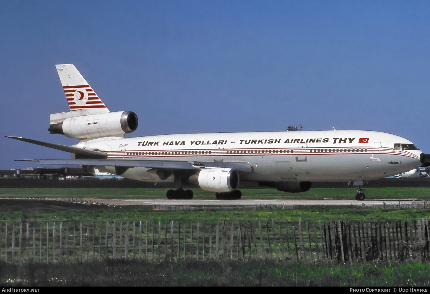 Aircraft Photo of TC-JAU | McDonnell Douglas DC-10-10 | THY Türk Hava Yolları - Turkish Airlines | AirHistory.net #674326