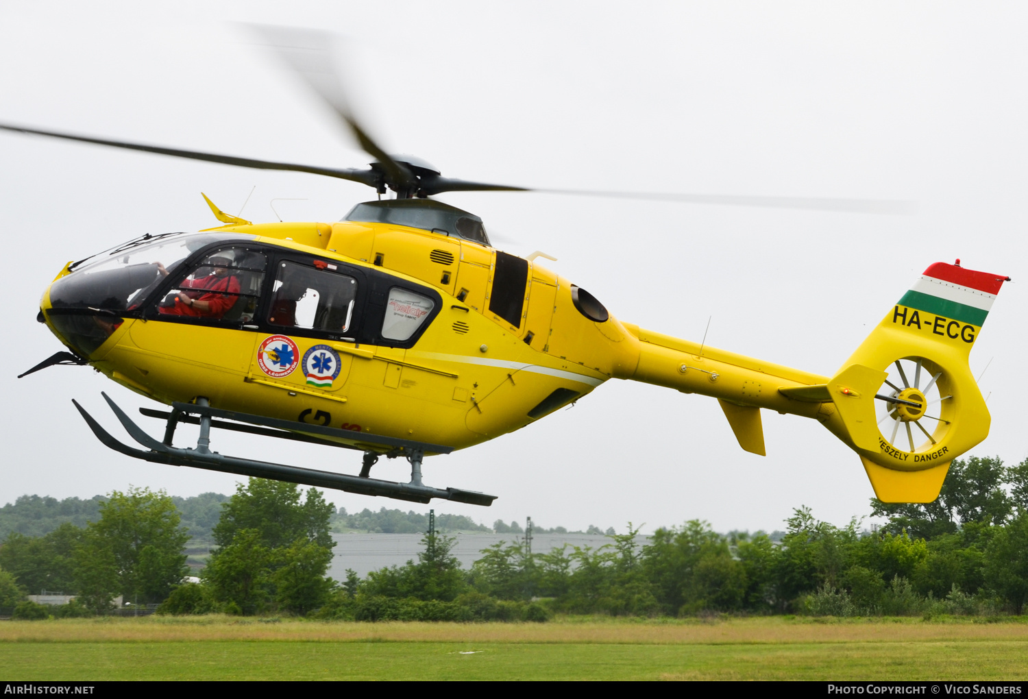 Aircraft Photo of HA-ECG | Eurocopter EC-135T-2 | Országos Mentőszolgálat - OMSZ | AirHistory.net #674429