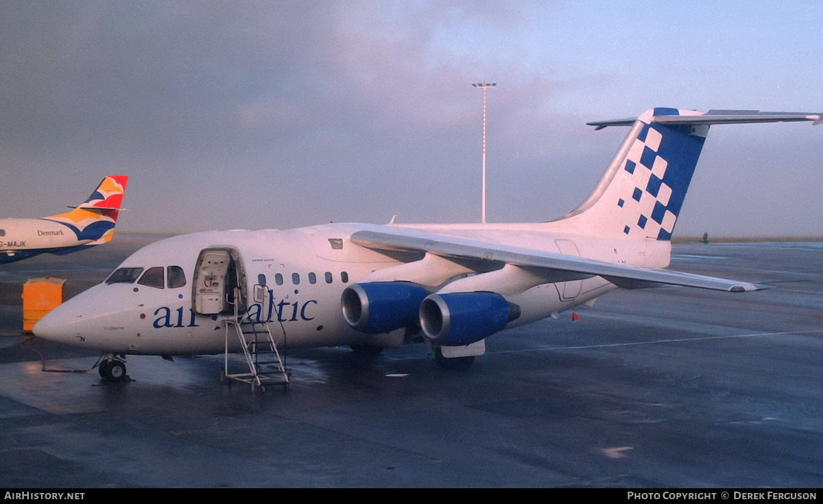 Aircraft Photo of YL-BAN | British Aerospace Avro 146-RJ70 | AirBaltic | AirHistory.net #674449