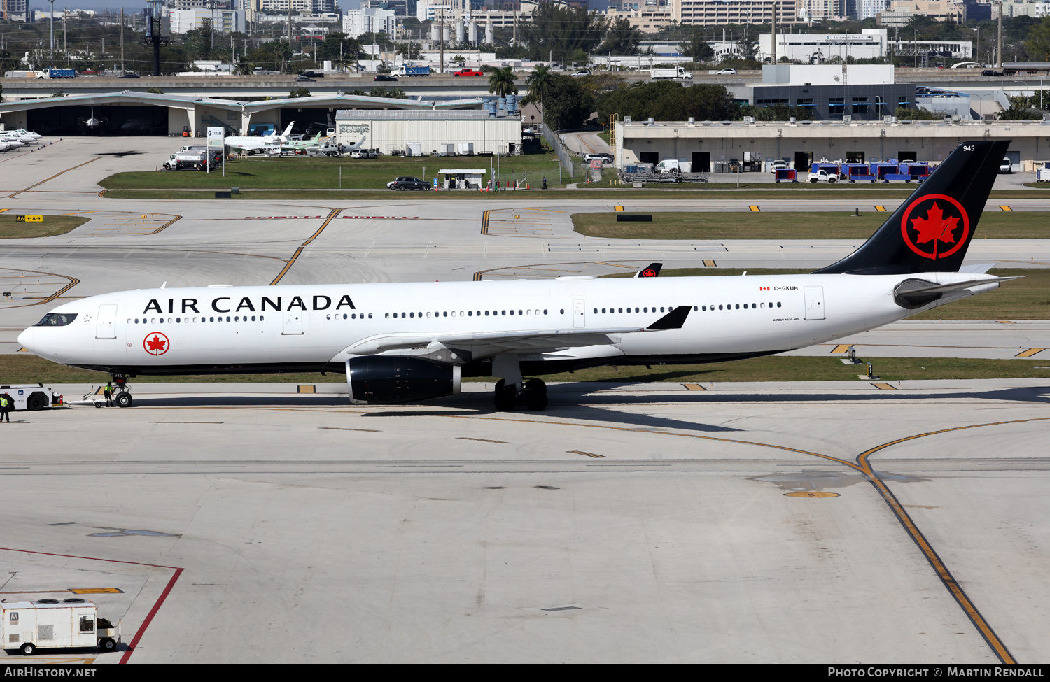 Aircraft Photo of C-GKUH | Airbus A330-343E | Air Canada | AirHistory.net #674488