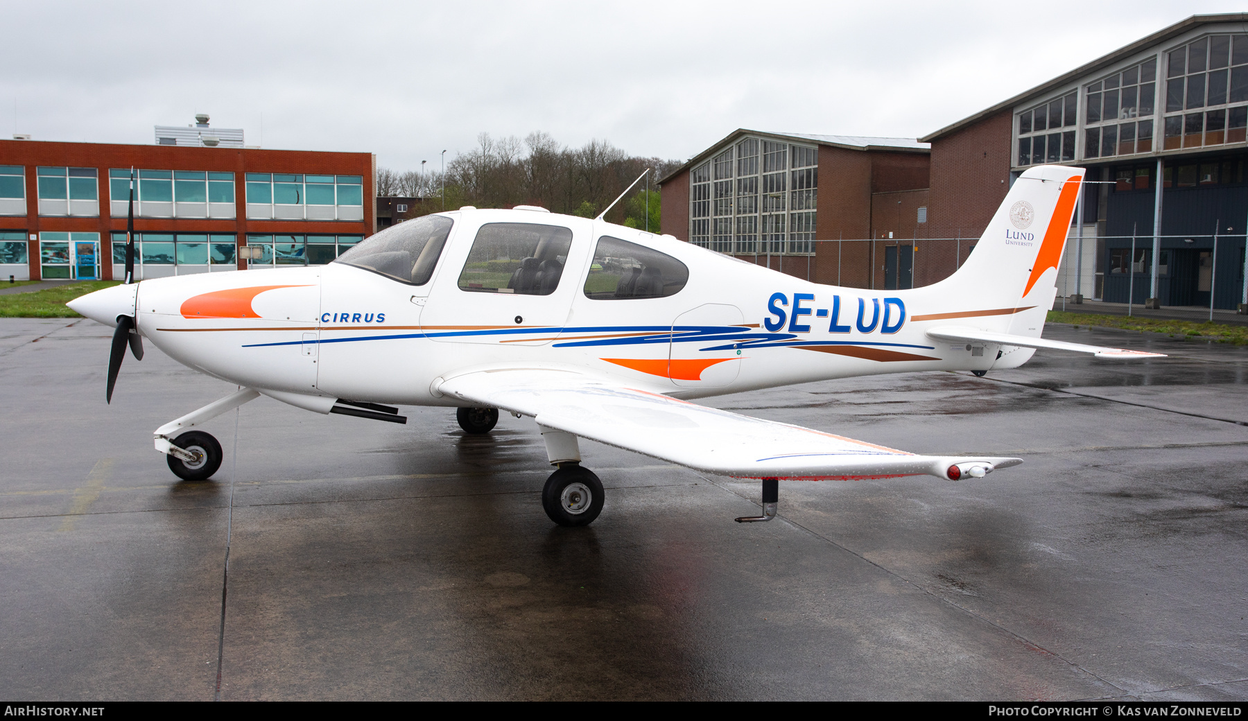 Aircraft Photo of SE-LUD | Cirrus SR-20 G2 | Lund University | AirHistory.net #674502