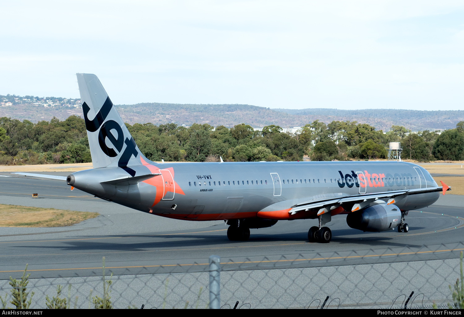 Aircraft Photo of VH-VWX | Airbus A321-231 | Jetstar Airways | AirHistory.net #674527