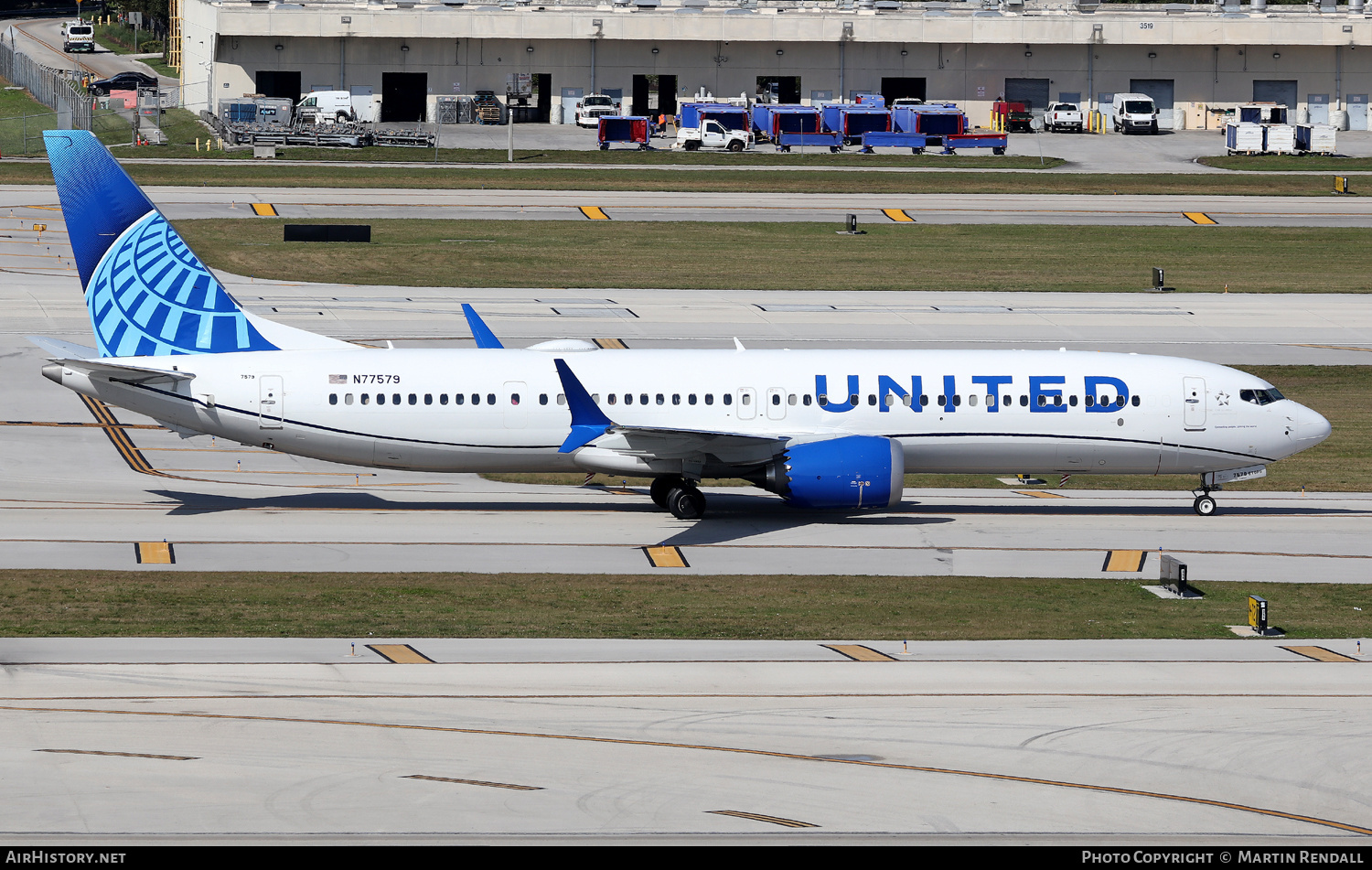 Aircraft Photo of N77579 | Boeing 737-9 Max 9 | United Airlines | AirHistory.net #674631