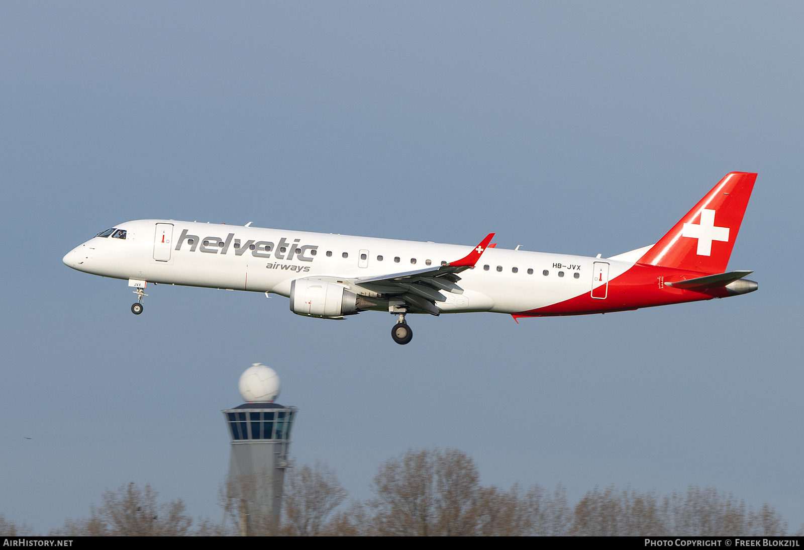 Aircraft Photo of HB-JVX | Embraer 190STD (ERJ-190-100STD) | Helvetic Airways | AirHistory.net #674635