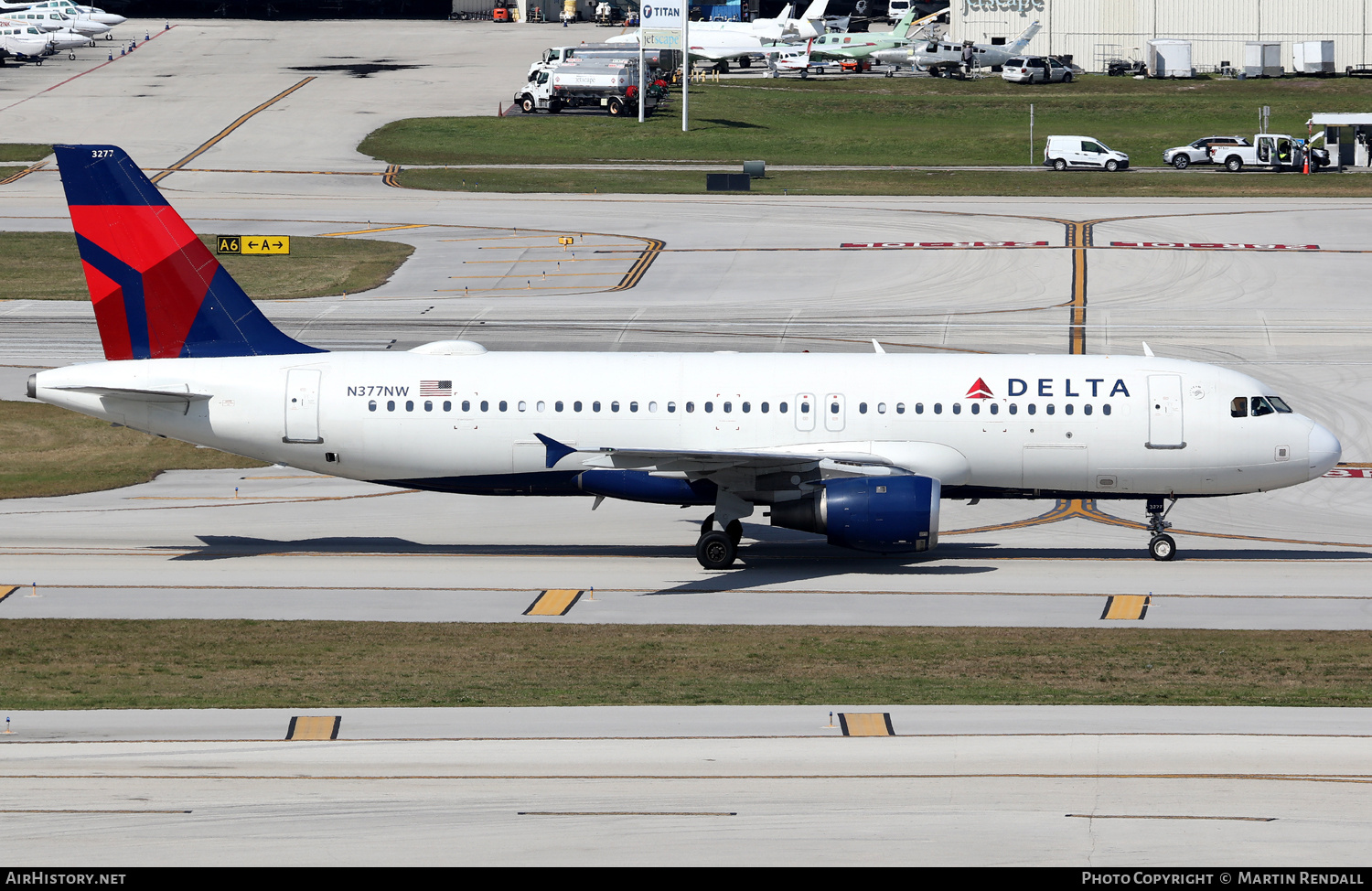 Aircraft Photo of N377NW | Airbus A320-212 | Delta Air Lines | AirHistory.net #674645