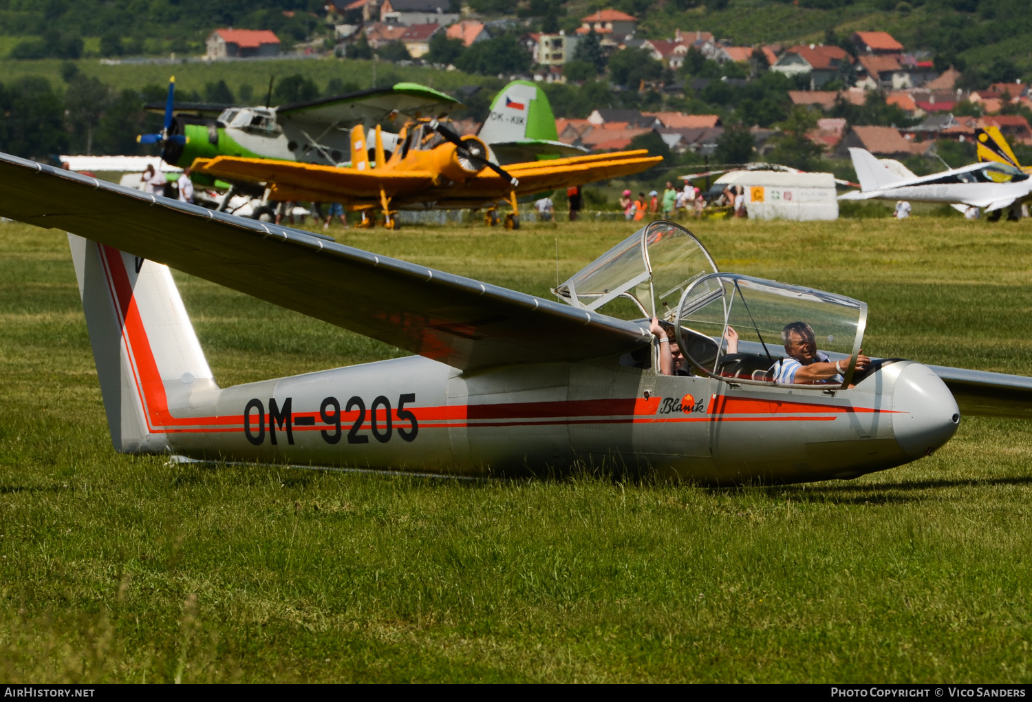 Aircraft Photo of OM-9205 | Let L-23 Super Blanik | AirHistory.net #674662