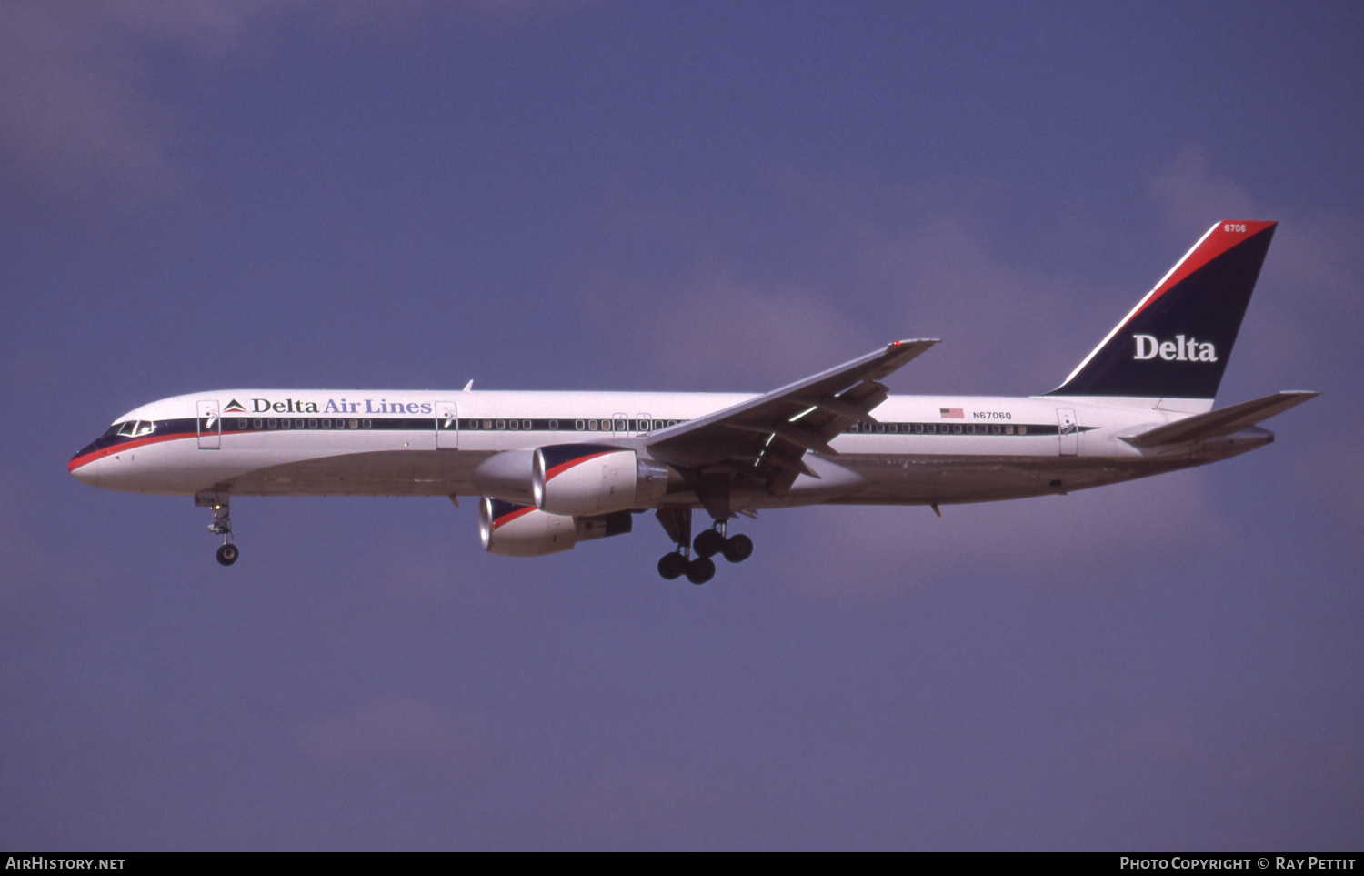 Aircraft Photo of N6706Q | Boeing 757-232 | Delta Air Lines | AirHistory.net #674665