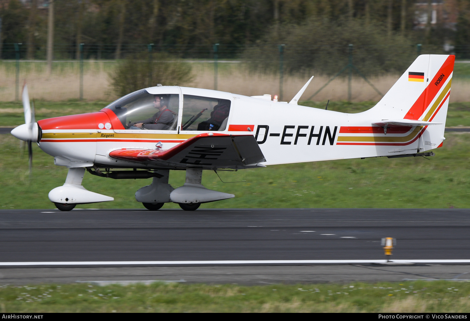 Aircraft Photo of D-EFHN | Robin DR-400-180 Regent | AirHistory.net #674763
