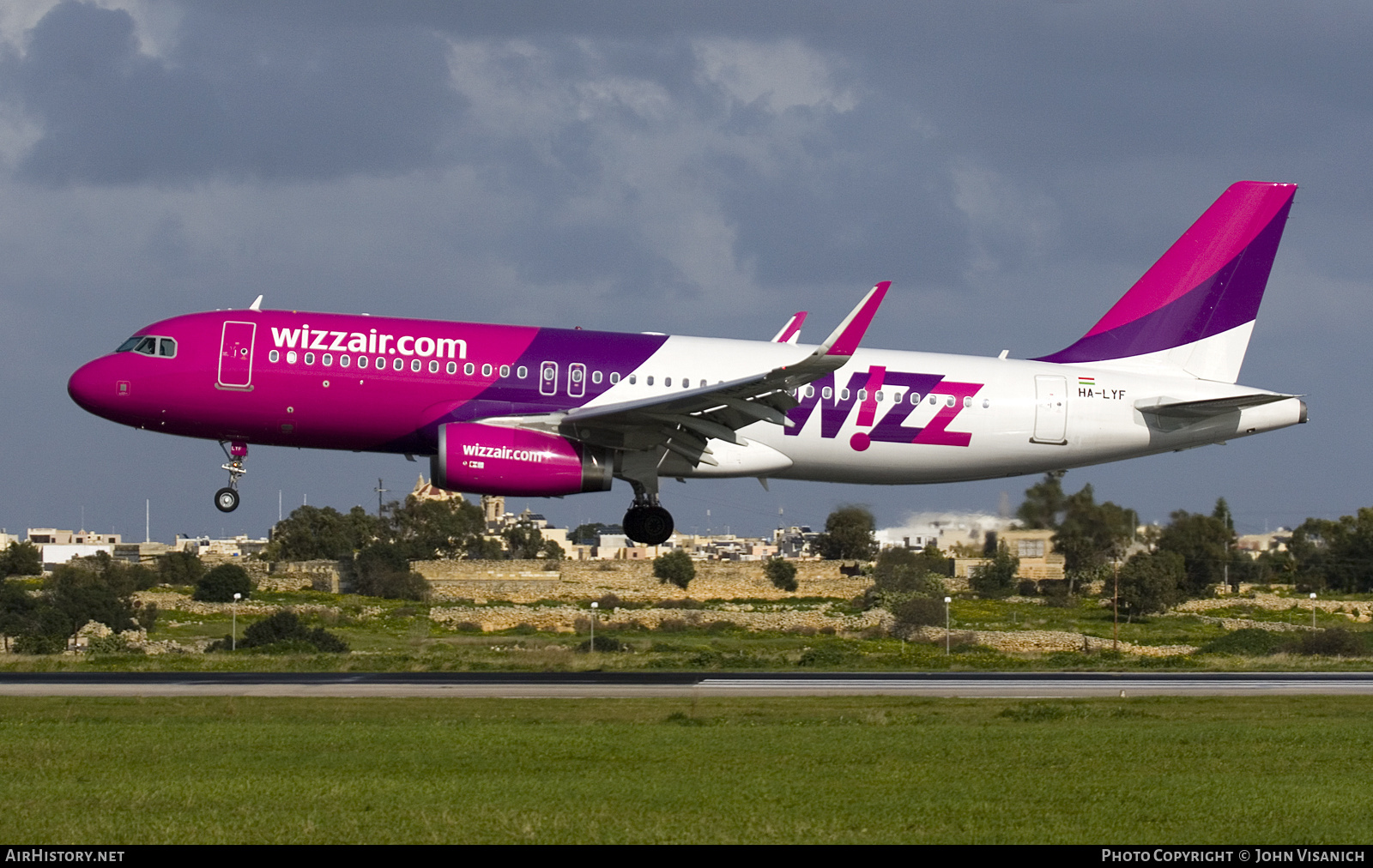 Aircraft Photo of HA-LYF | Airbus A320-232 | Wizz Air | AirHistory.net #674765