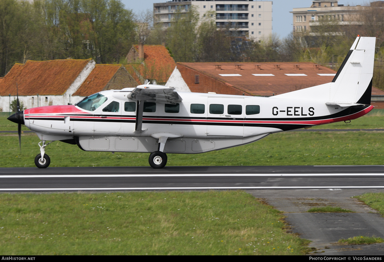 Aircraft Photo of G-EELS | Cessna 208B Grand Caravan | AirHistory.net #674934