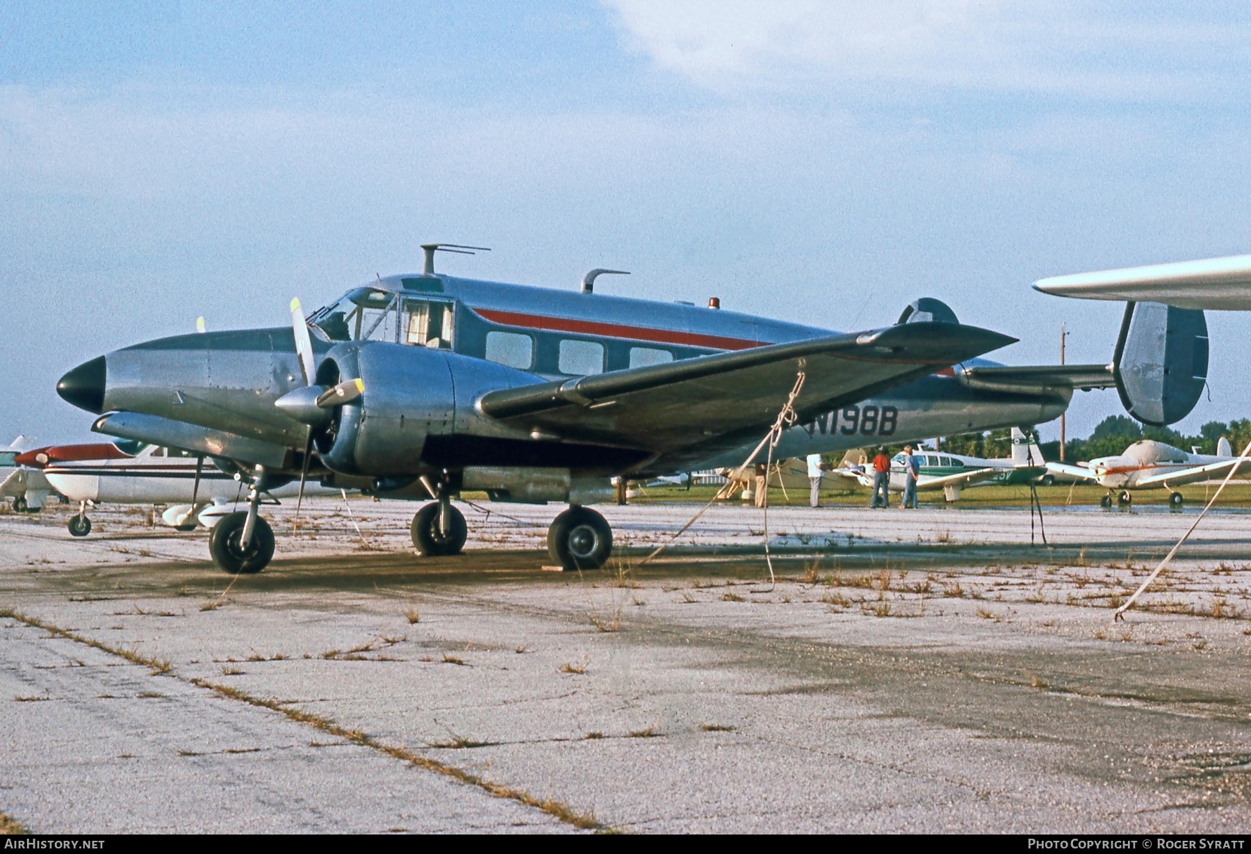Aircraft Photo of N198B | Beech E18S-9700/Tri-Gear | AirHistory.net #675015