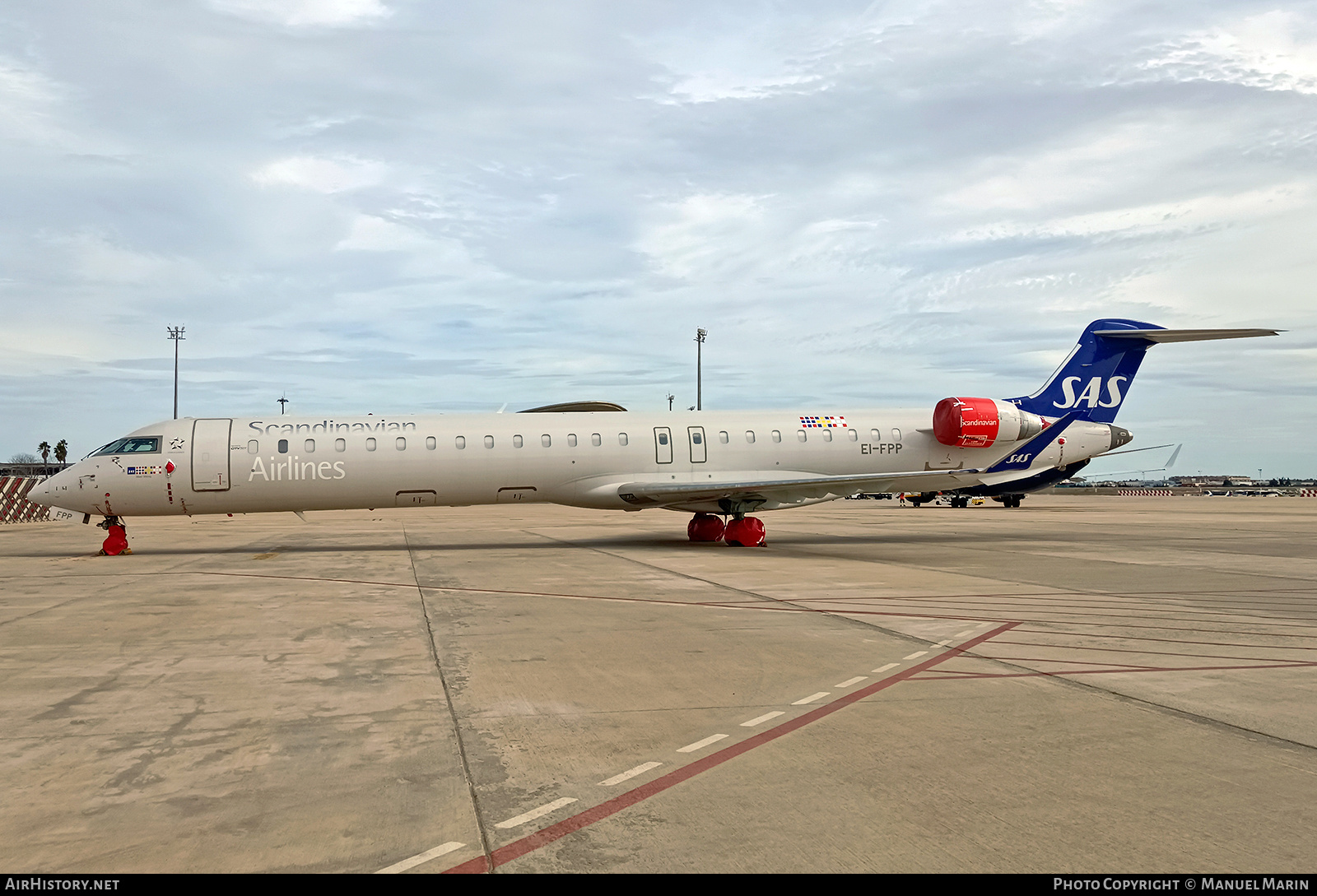 Aircraft Photo of EI-FPP | Bombardier CRJ-900LR NG (CL-600-2D24) | Scandinavian Airlines - SAS | AirHistory.net #675051