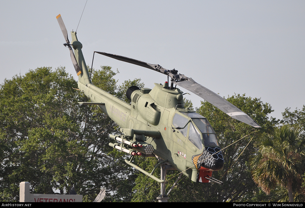 Aircraft Photo of 68-17023 / O-17023 | Bell AH-1F Cobra (209) | USA - Marines | AirHistory.net #675106