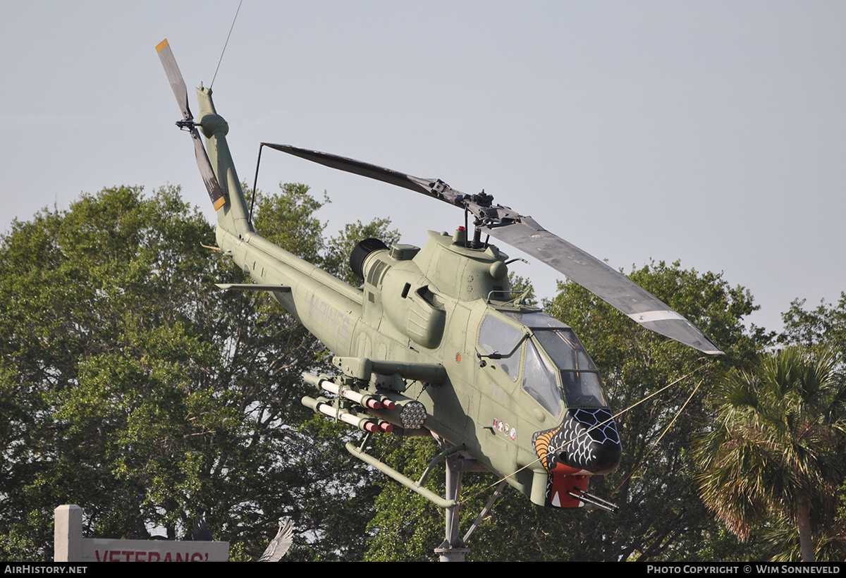 Aircraft Photo of 68-17023 / 0-17023 | Bell AH-1F Cobra (209) | USA - Marines | AirHistory.net #675106