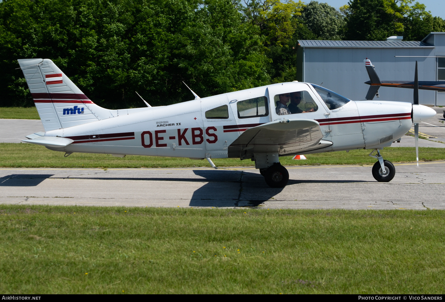 Aircraft Photo of OE-KBS | Piper PA-28-181 Archer II | Motorflugunion Wien | AirHistory.net #675131