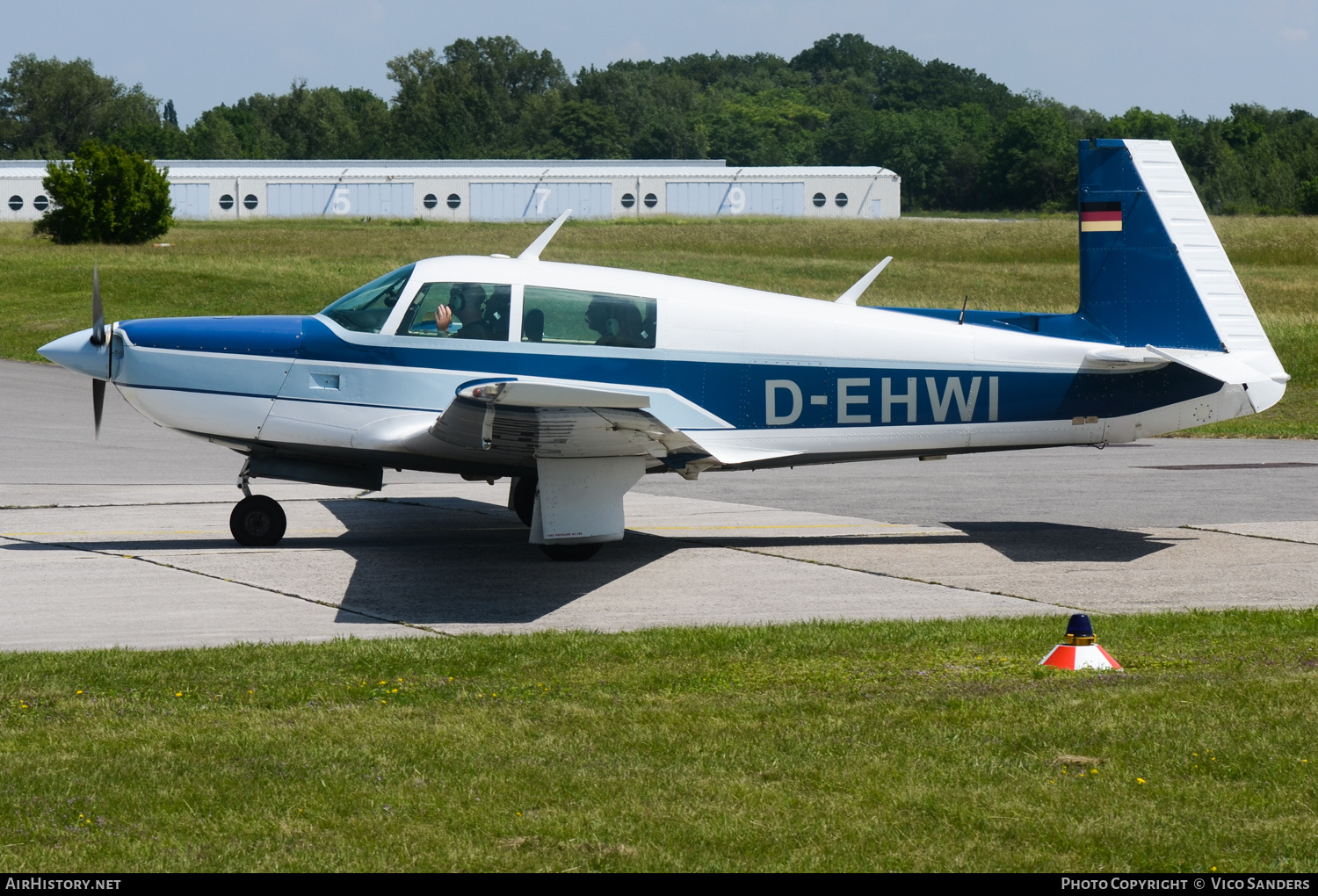 Aircraft Photo of D-EHWI | Mooney M-20K 231 | AirHistory.net #675139