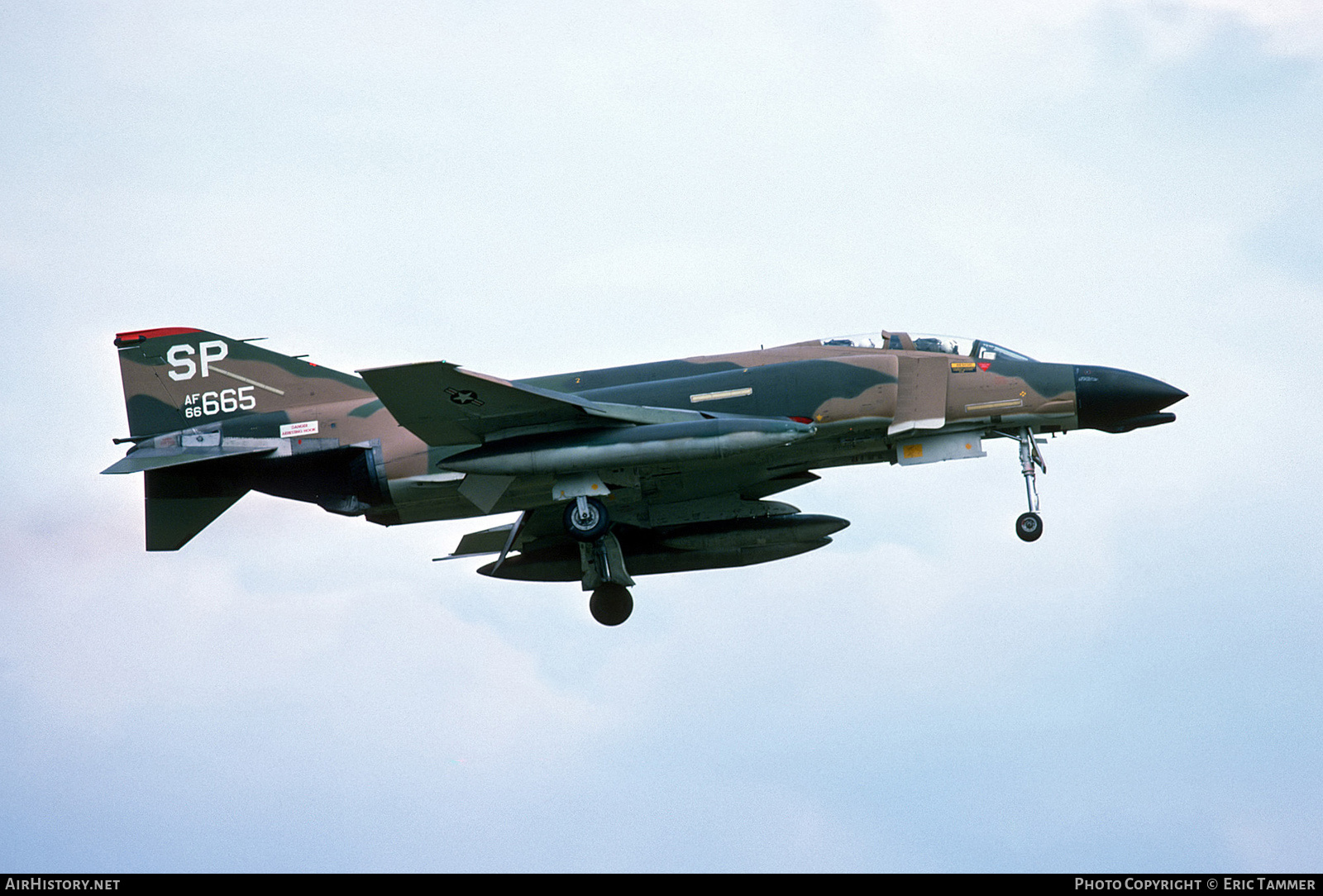 Aircraft Photo of 66-7665 / AF-66-665 | McDonnell F-4D Phantom II | USA - Air Force | AirHistory.net #675194