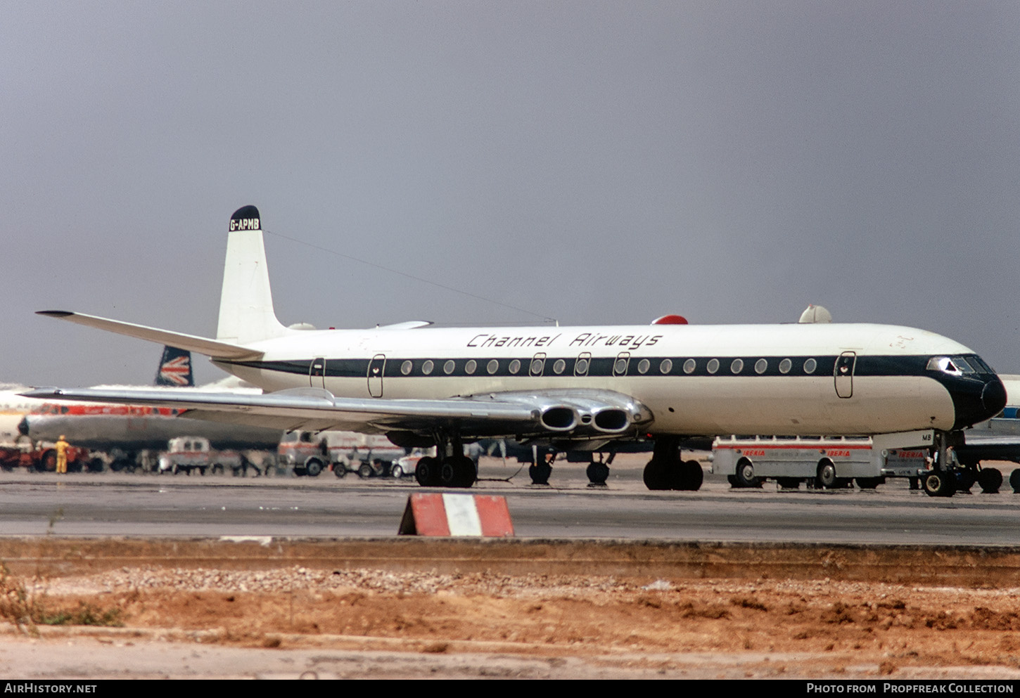 Aircraft Photo of G-APMB | De Havilland D.H. 106 Comet 4B | Channel Airways | AirHistory.net #675217