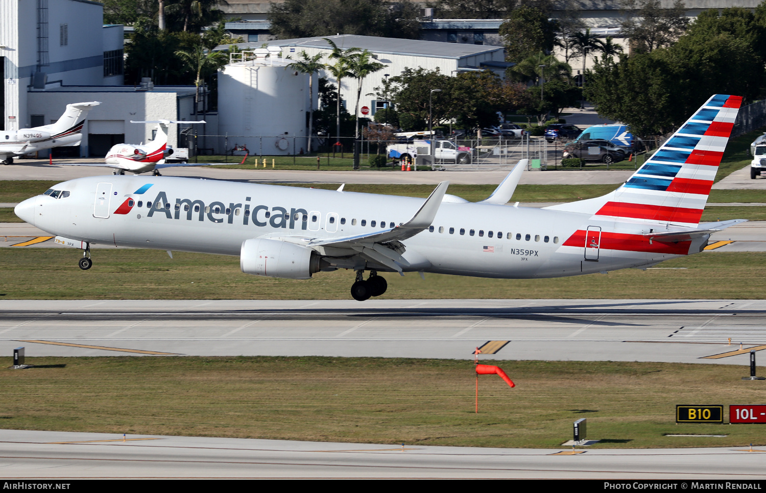 Aircraft Photo of N359PX | Boeing 737-823 | American Airlines | AirHistory.net #675228