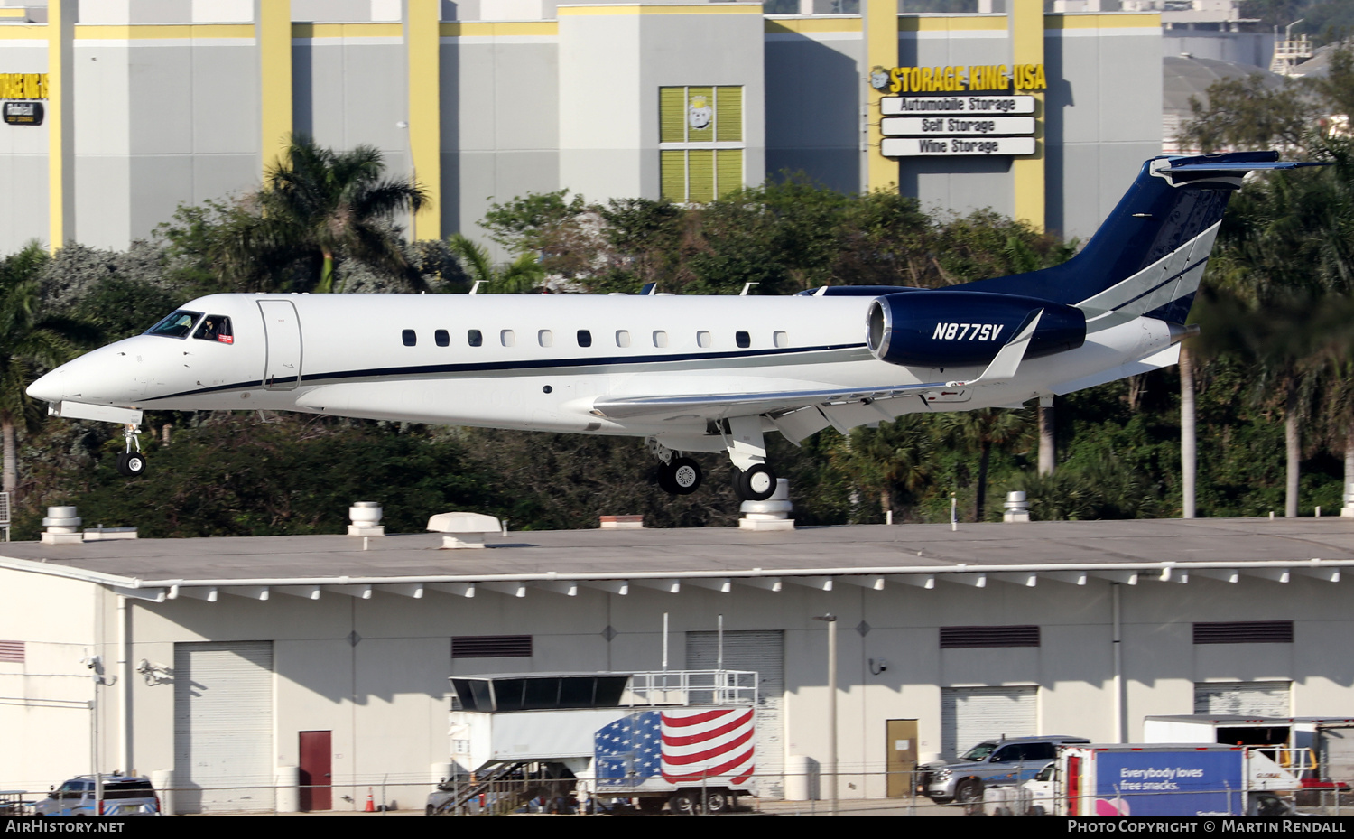 Aircraft Photo of N877SV | Embraer Legacy 600 (EMB-135BJ) | AirHistory.net #675249