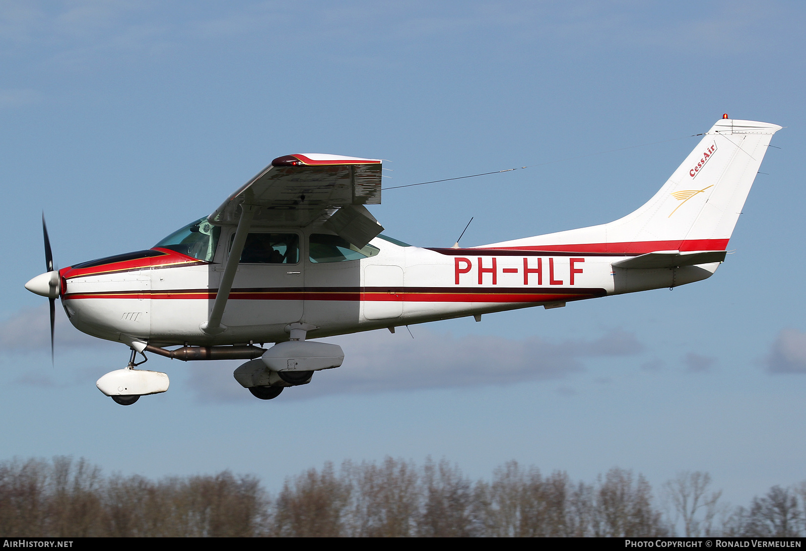 Aircraft Photo of PH-HLF | Cessna 182P Skylane | CessAir | AirHistory.net #675368