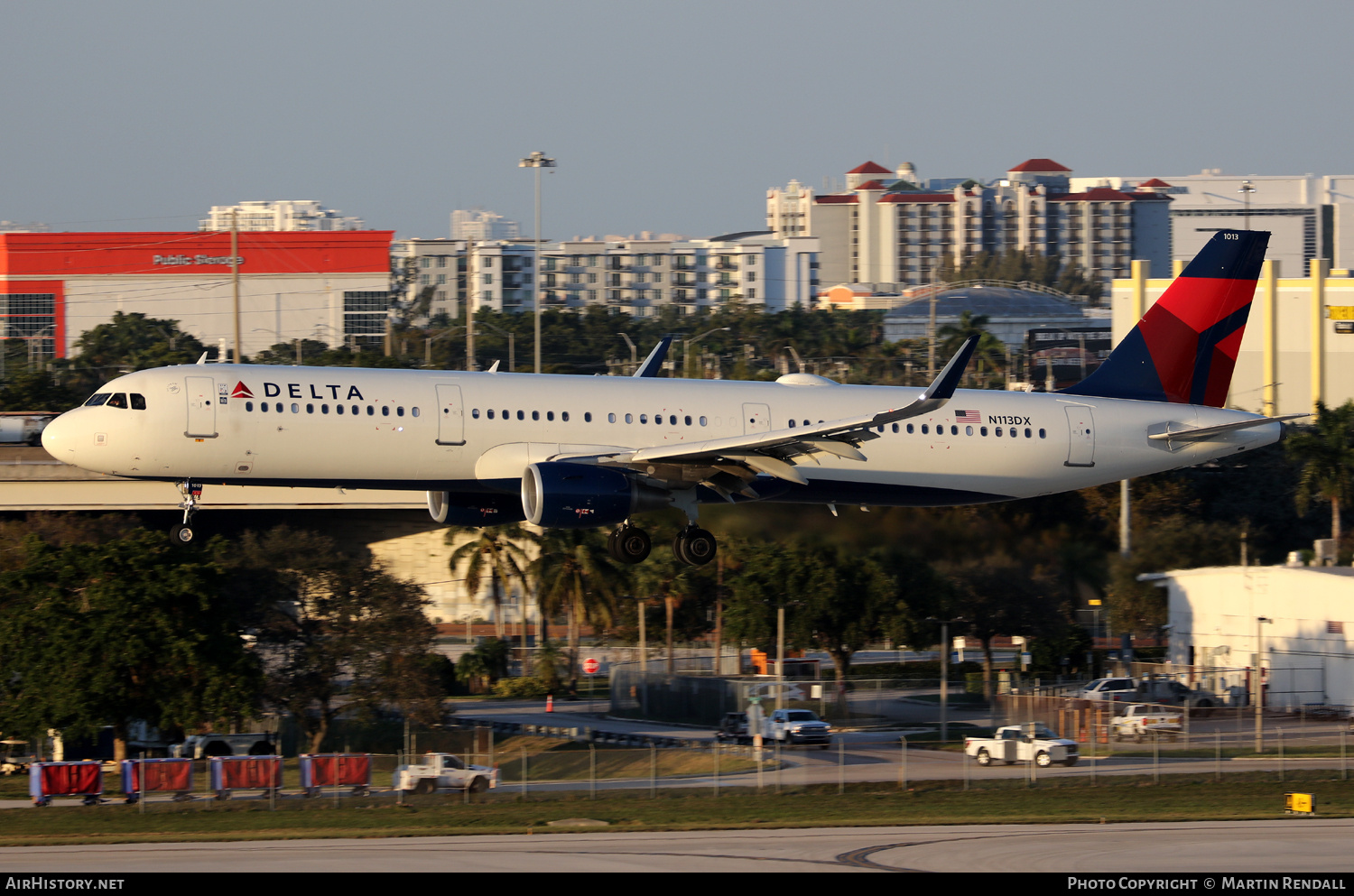 Aircraft Photo of N113DX | Airbus A321-211 | Delta Air Lines | AirHistory.net #675444