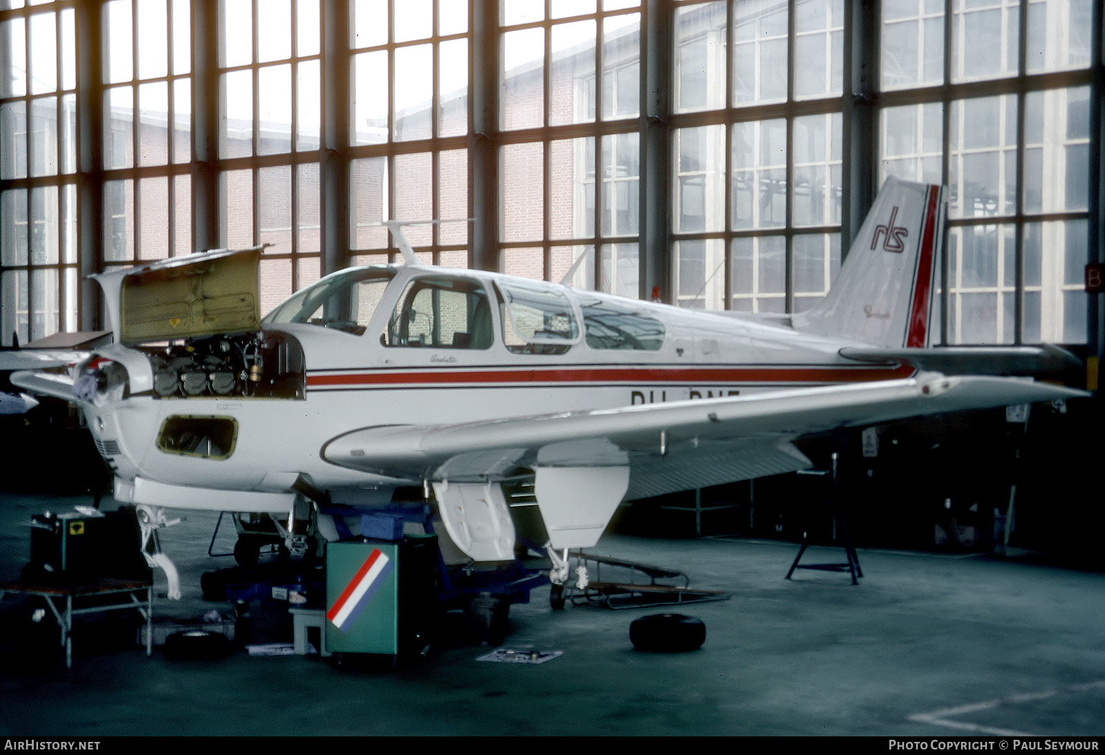 Aircraft Photo of PH-BNF | Beech F33C Bonanza | Rijksluchtvaartschool - RLS | AirHistory.net #675488