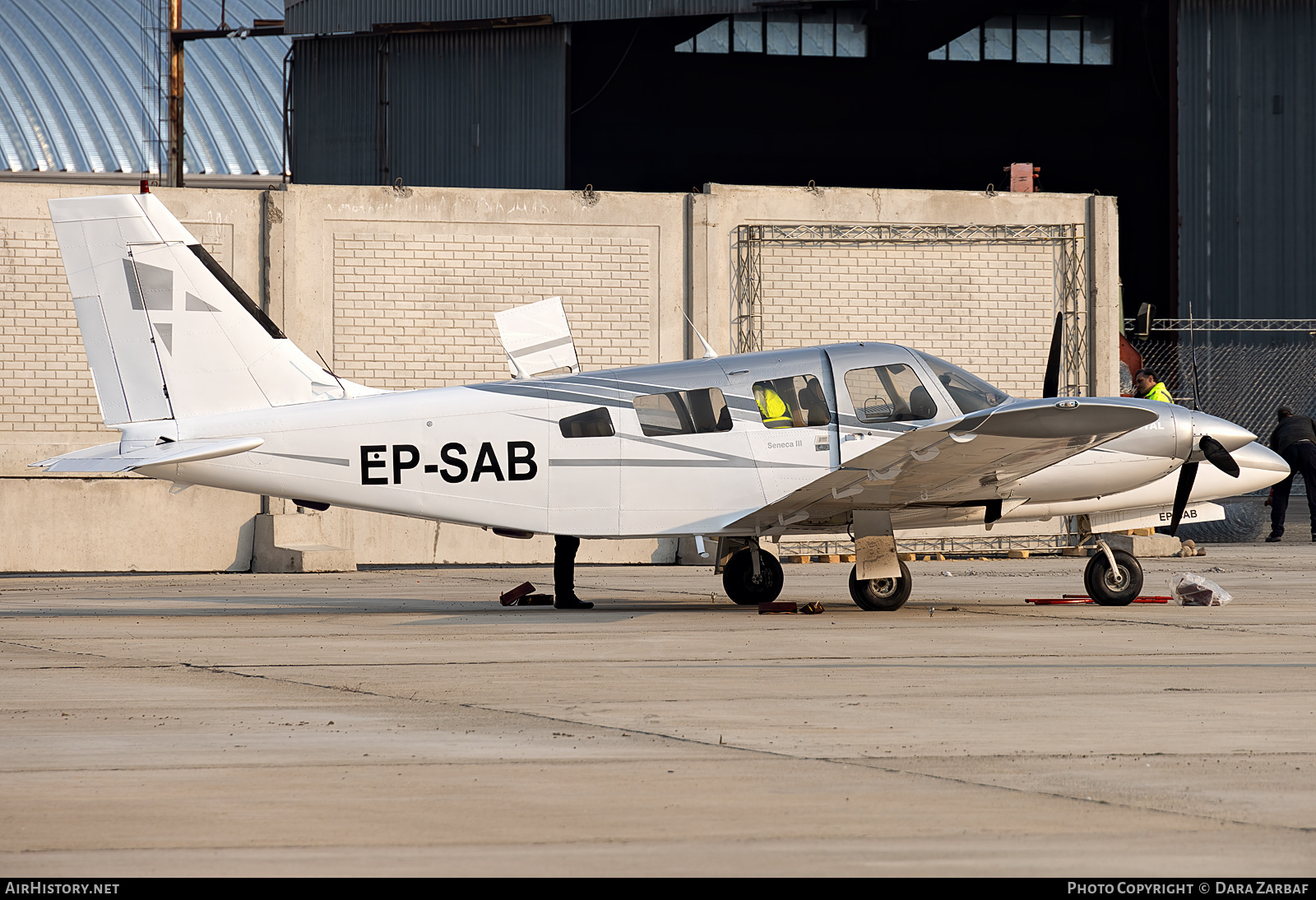 Aircraft Photo of EP-SAB | Piper PA-34-220T Seneca III | Atlas Air | AirHistory.net #675509