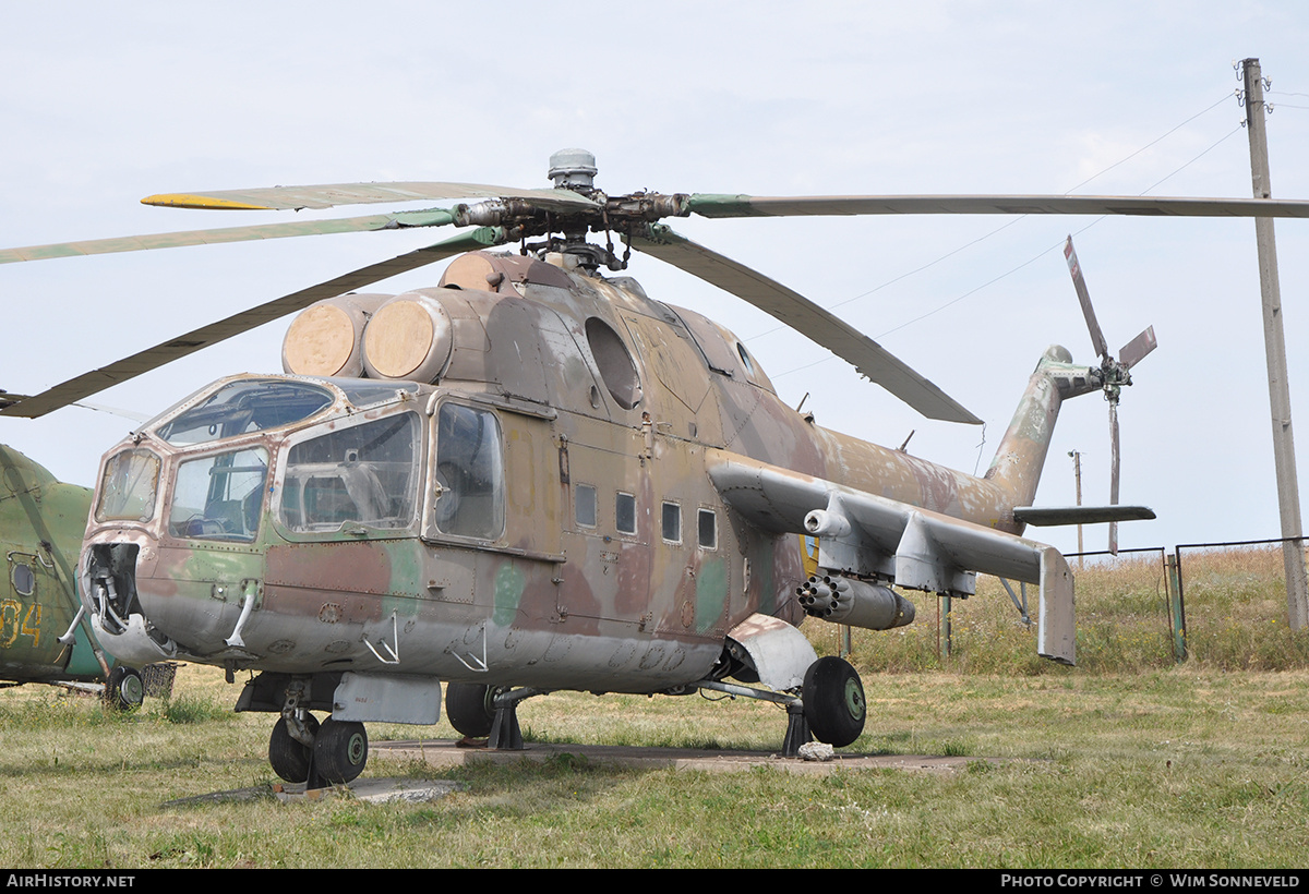 Aircraft Photo of 08 yellow | Mil Mi-24A | Ukraine - Air Force | AirHistory.net #675522