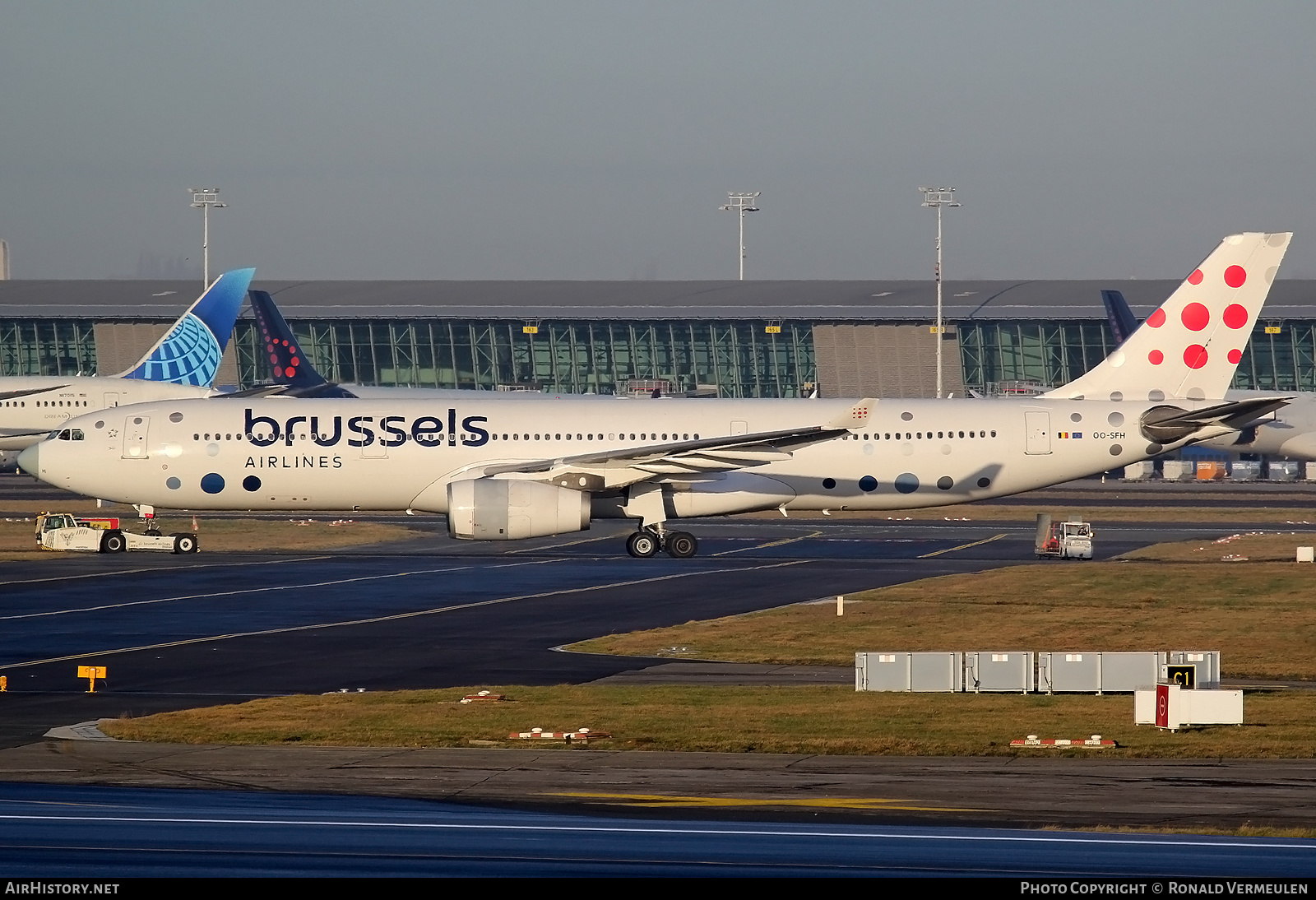 Aircraft Photo of OO-SFH | Airbus A330-342 | Brussels Airlines | AirHistory.net #675539