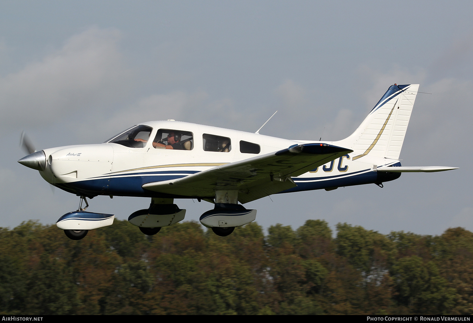 Aircraft Photo of PH-CJC | Piper PA-28-181 Archer III | AirHistory.net #675545