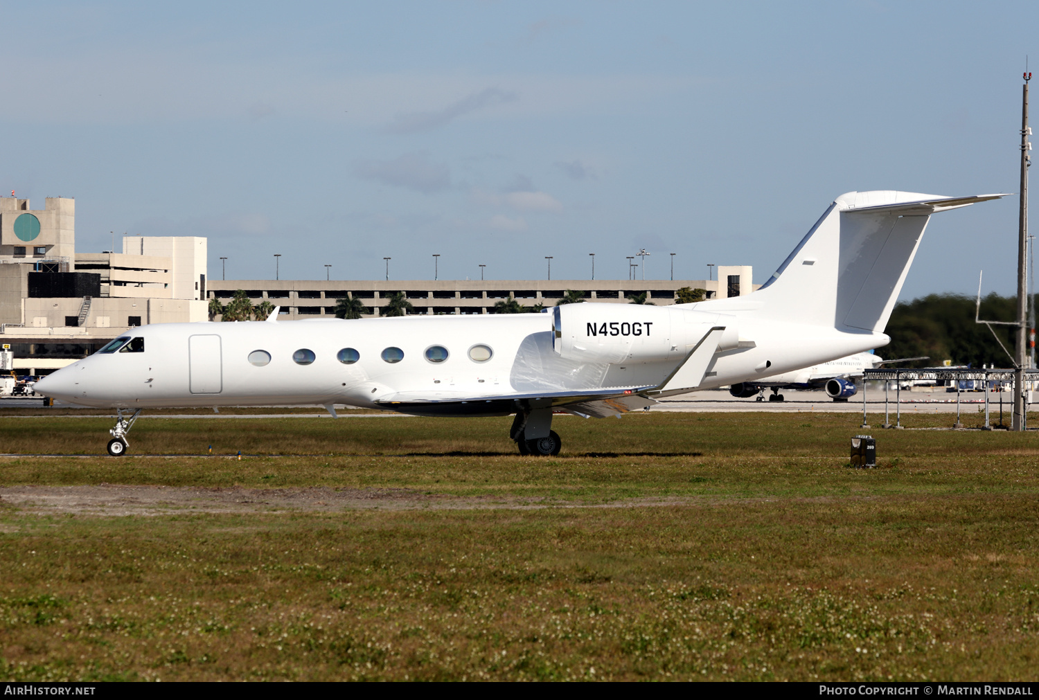 Aircraft Photo of N450GT | Gulfstream Aerospace G-IV-X Gulfstream G450 | AirHistory.net #675587