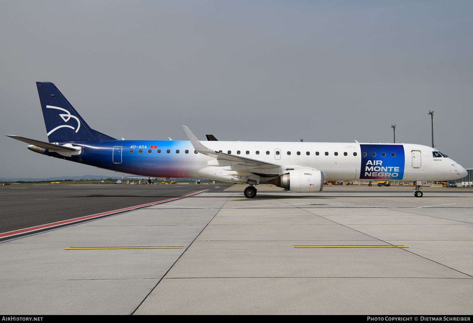 Aircraft Photo of 4O-AOA | Embraer 195LR (ERJ-190-200LR) | Air Montenegro | AirHistory.net #675626