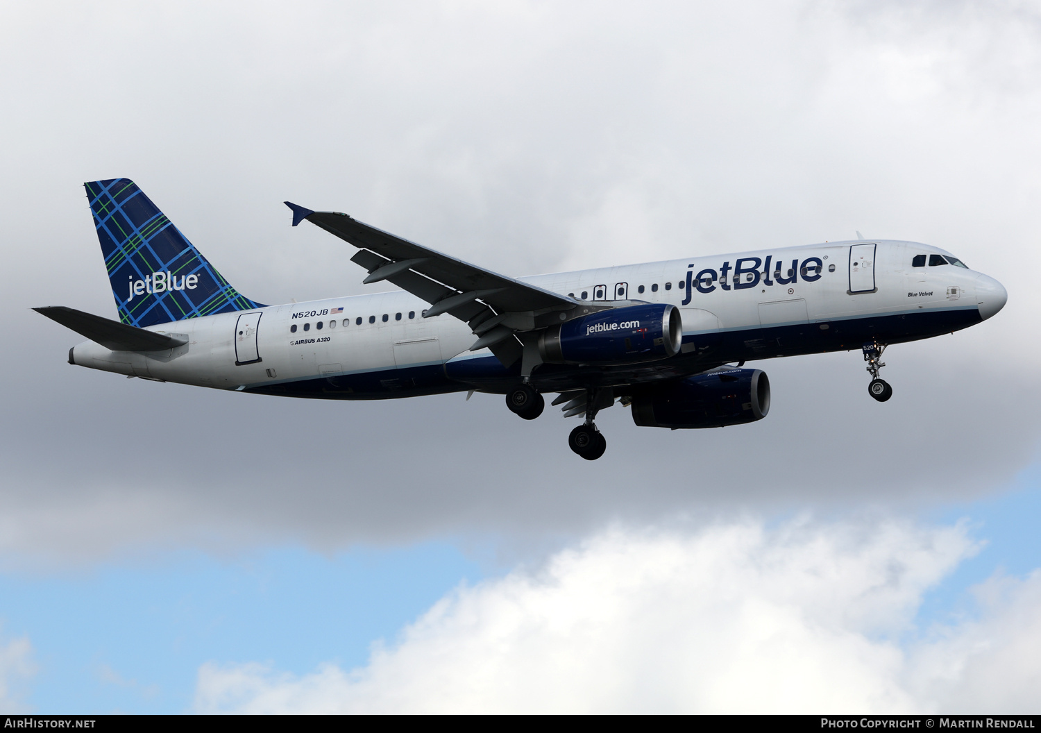 Aircraft Photo of N520JB | Airbus A320-232 | JetBlue Airways | AirHistory.net #675641