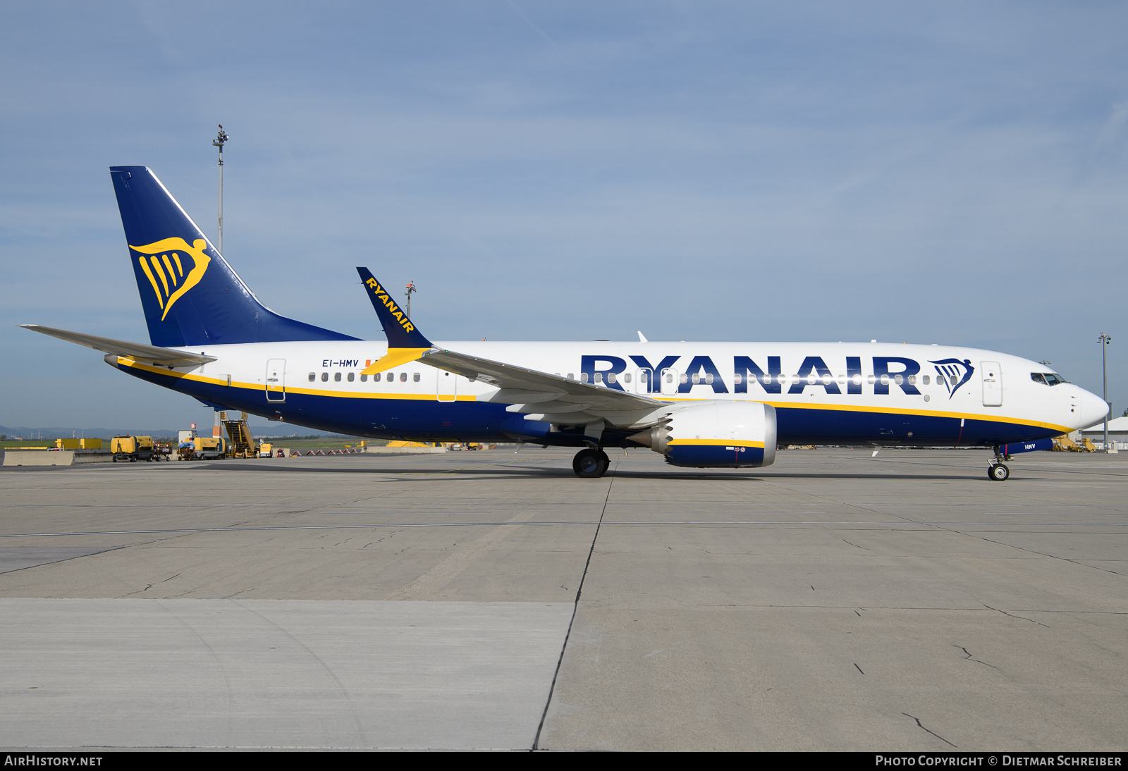 Aircraft Photo of EI-HMV | Boeing 737-8200 Max 200 | Ryanair | AirHistory.net #675670