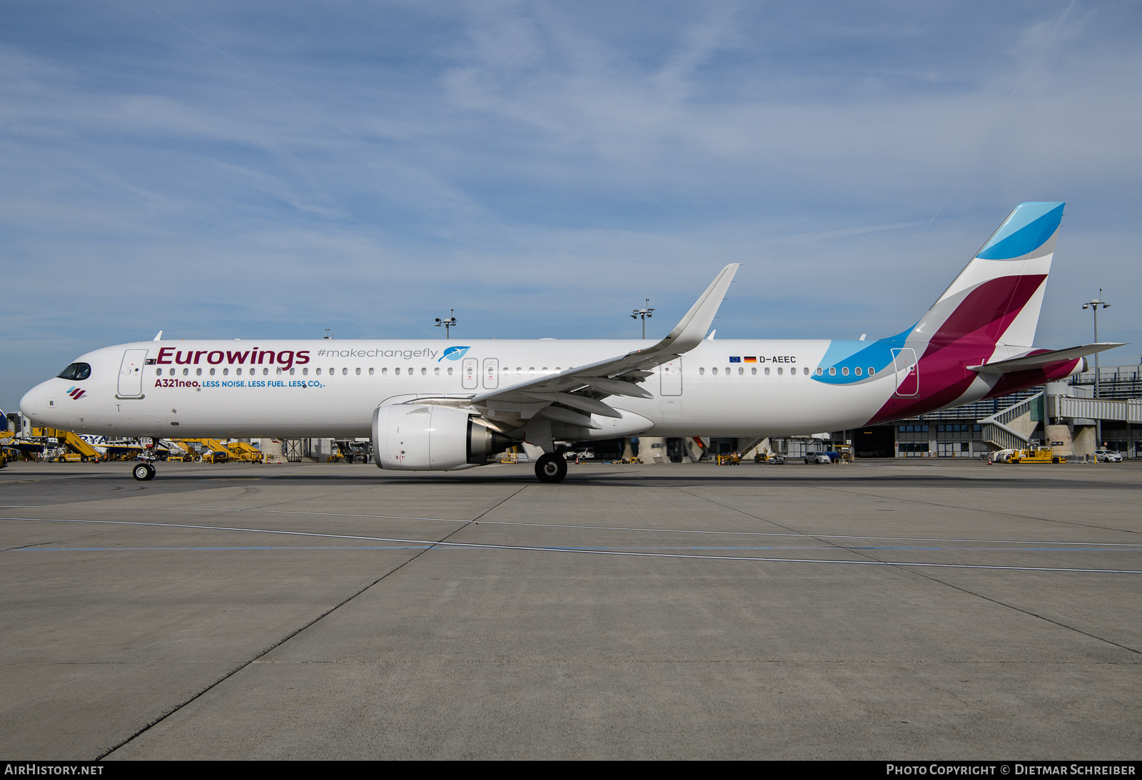 Aircraft Photo of D-AEEC | Airbus A321-251NX | AirHistory.net #675700