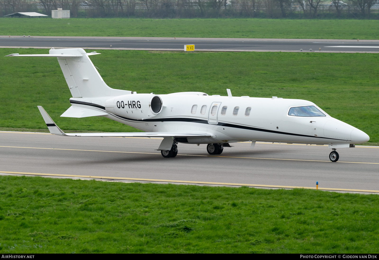 Aircraft Photo of OO-HRG | Learjet 40 | AirHistory.net #675721