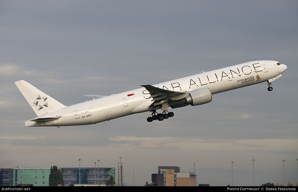Aircraft Photo of 9V-SWJ | Boeing 777-312/ER | Singapore Airlines | AirHistory.net #675738