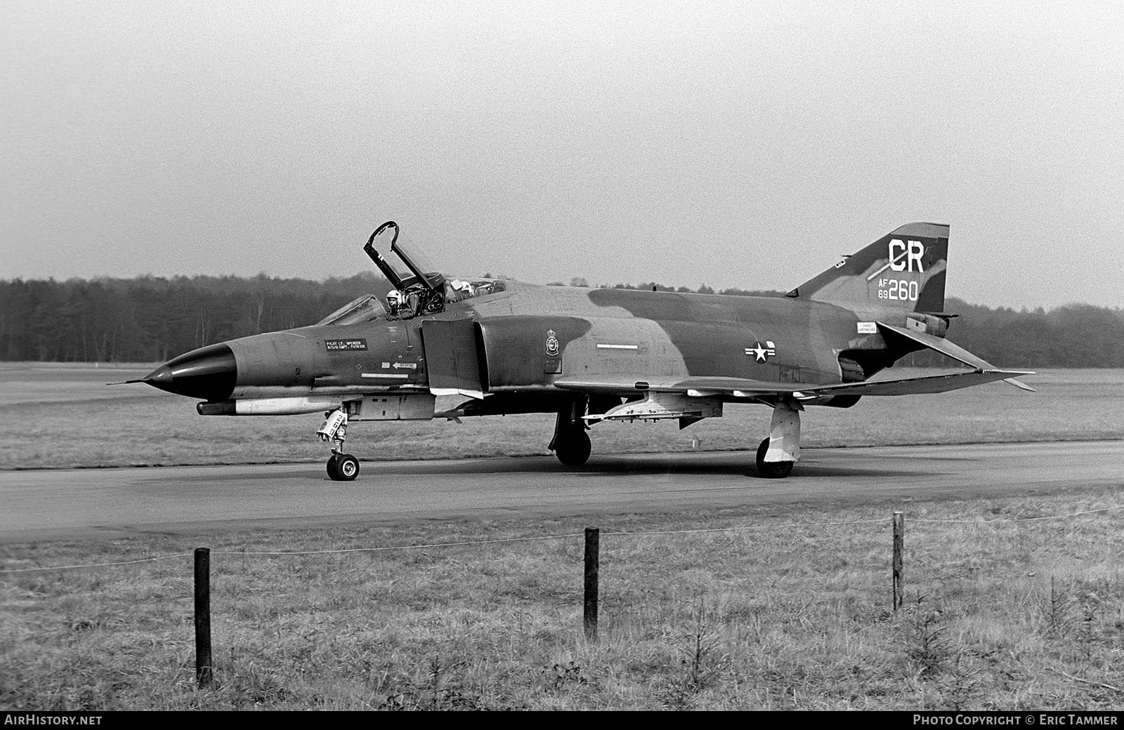 Aircraft Photo of 69-0260 / AF69-260 | McDonnell Douglas F-4E Phantom II | USA - Air Force | AirHistory.net #675884