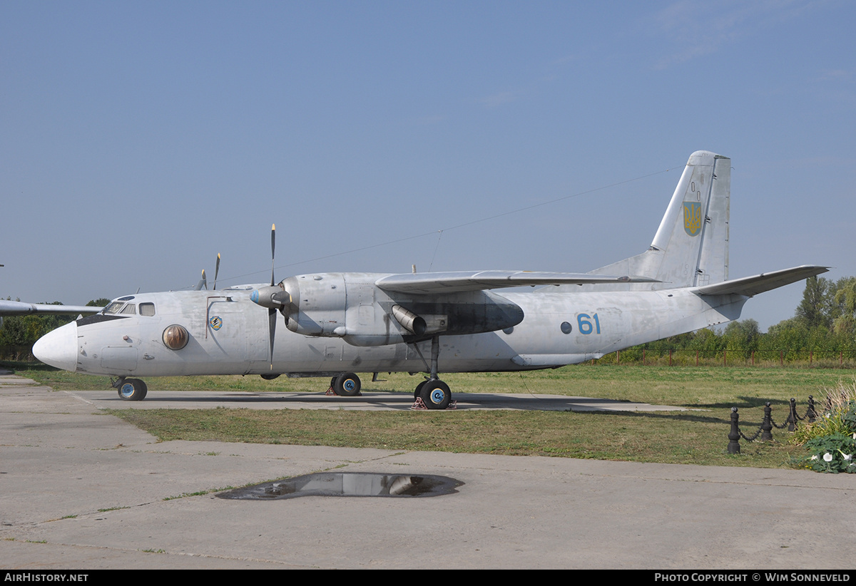 Aircraft Photo of 61 blue | Antonov An-26 | Ukraine - Air Force | AirHistory.net #675898