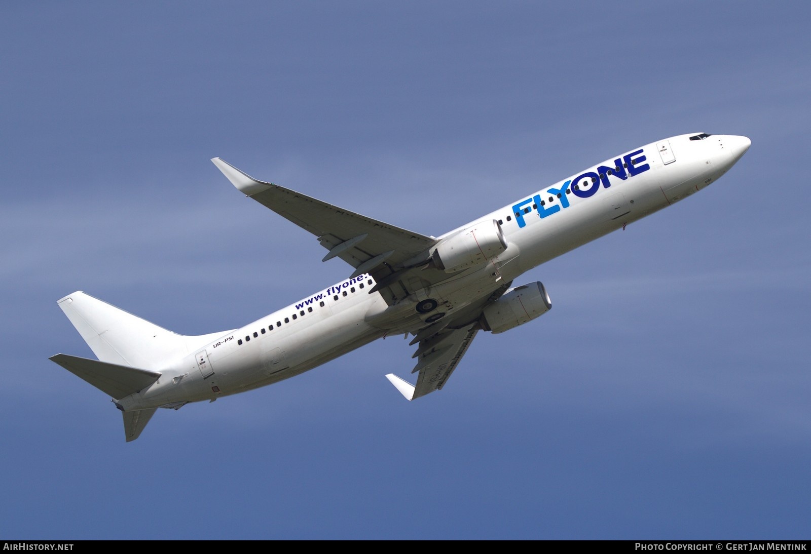 Aircraft Photo of UR-PSI | Boeing 737-9KV/ER | FlyOne | AirHistory.net #676012