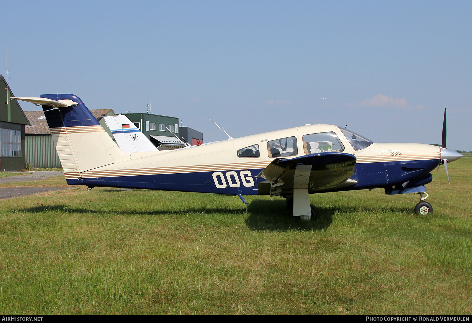 Aircraft Photo of G-BOOG | Piper PA-28RT-201 Arrow IV | AirHistory.net #676023